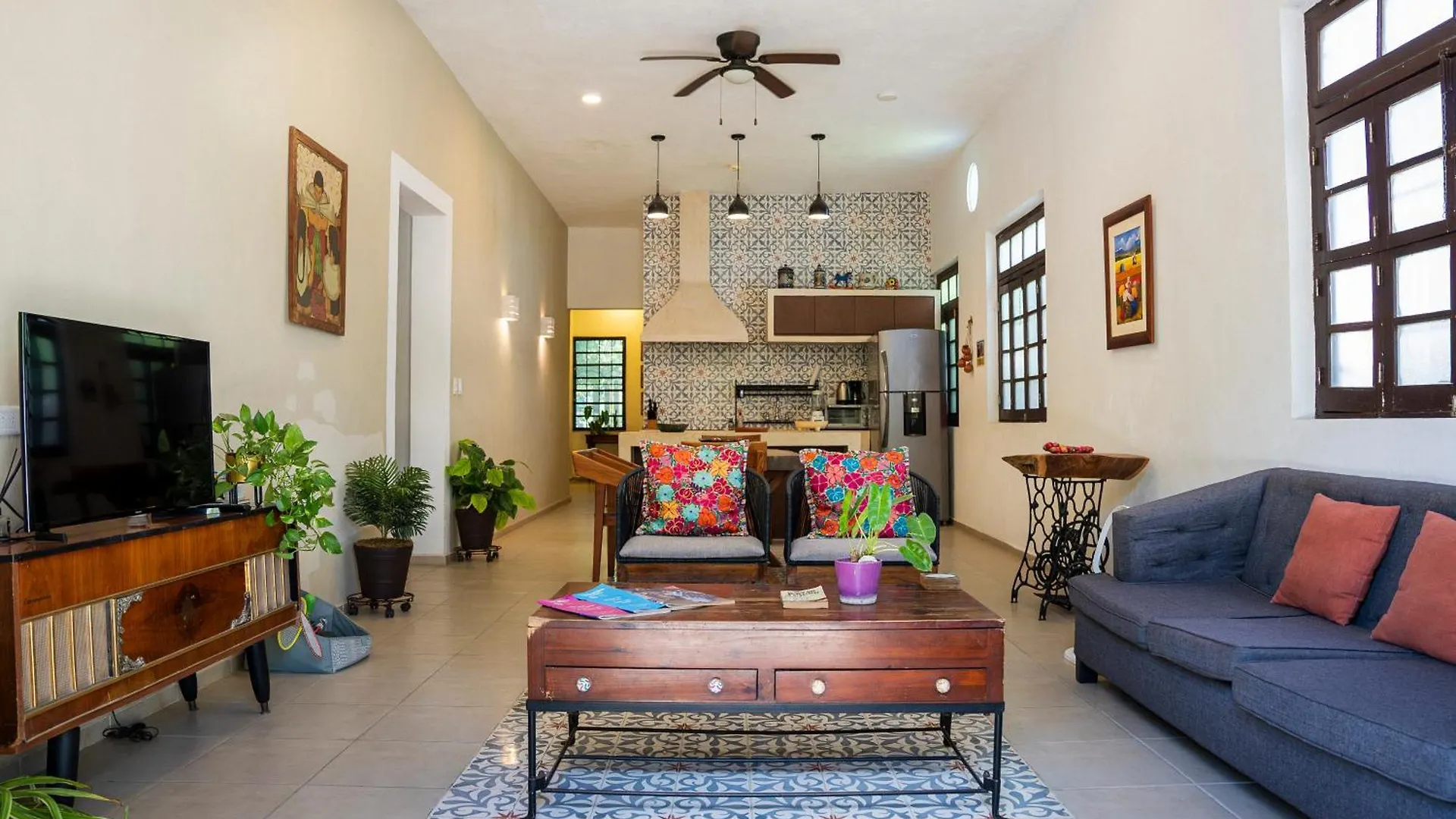 Casa de Férias Casa Grande 5 Blocks To Montejo Vila Mérida